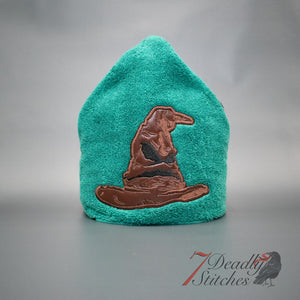 Green Hat Hooded Bath Towel